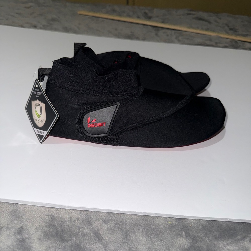 Redbit Hop Water Shoes Unisex Size 8 Black Red Touri-on Technology Aqua Socks